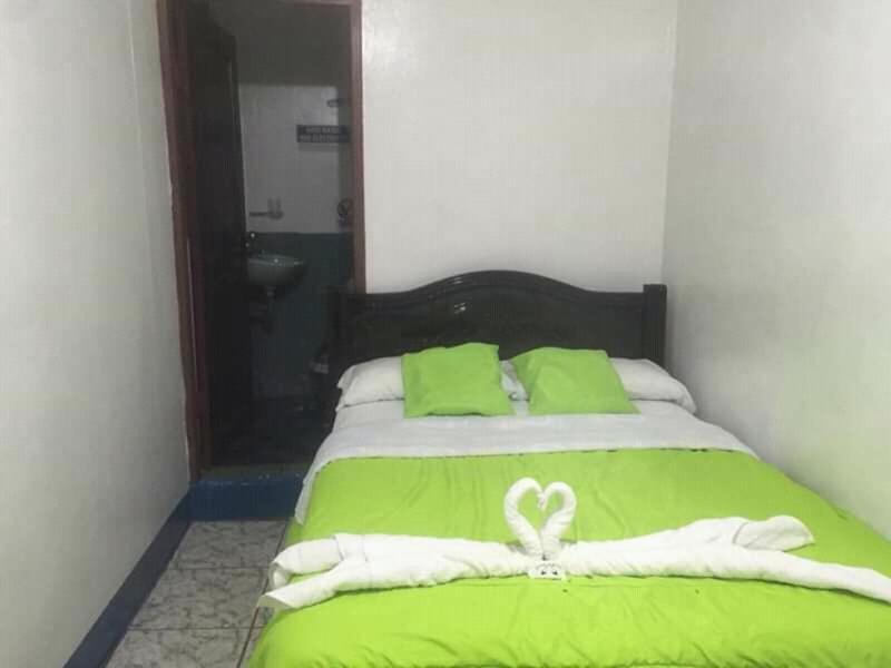 Hostal Albatros San Cristóbal Zewnętrze zdjęcie
